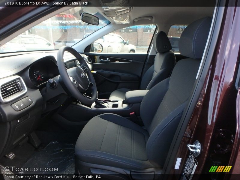Front Seat of 2019 Sorento LX AWD