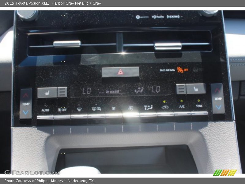 Harbor Gray Metallic / Gray 2019 Toyota Avalon XLE