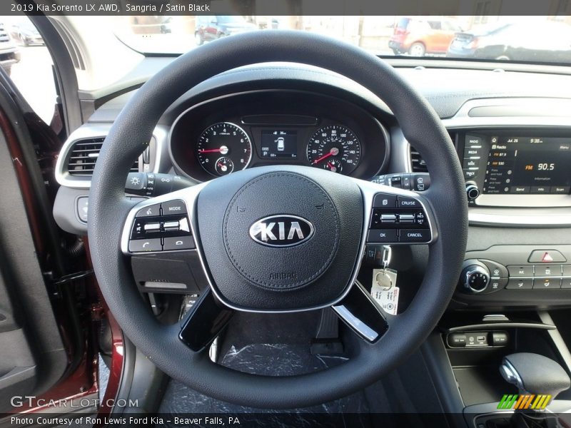 Sangria / Satin Black 2019 Kia Sorento LX AWD