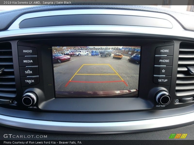 Sangria / Satin Black 2019 Kia Sorento LX AWD