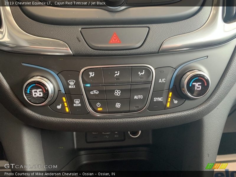 Controls of 2019 Equinox LT