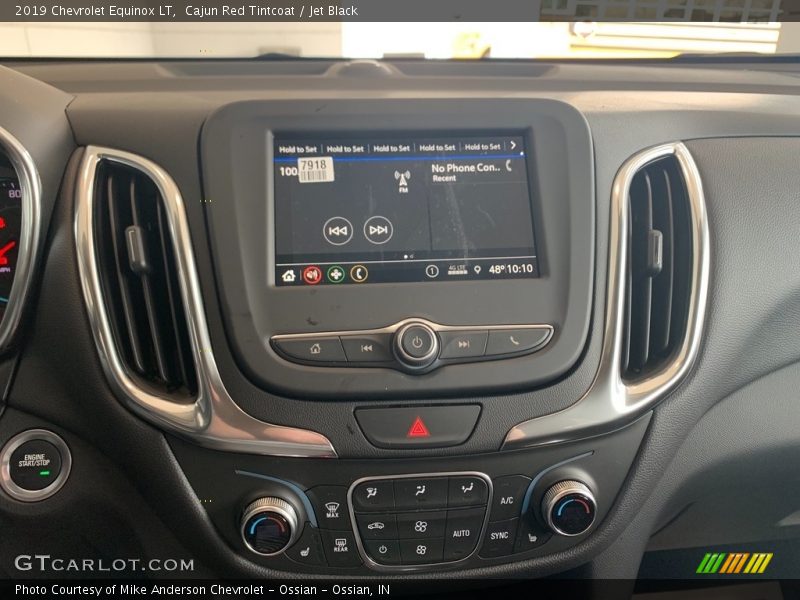 Controls of 2019 Equinox LT