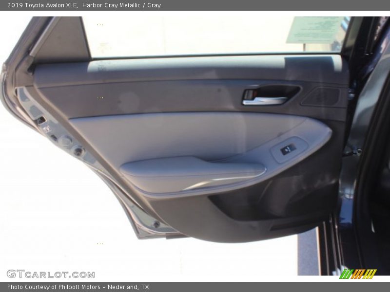 Harbor Gray Metallic / Gray 2019 Toyota Avalon XLE