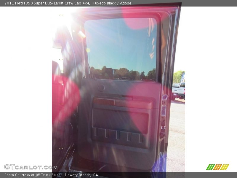 Tuxedo Black / Adobe 2011 Ford F350 Super Duty Lariat Crew Cab 4x4
