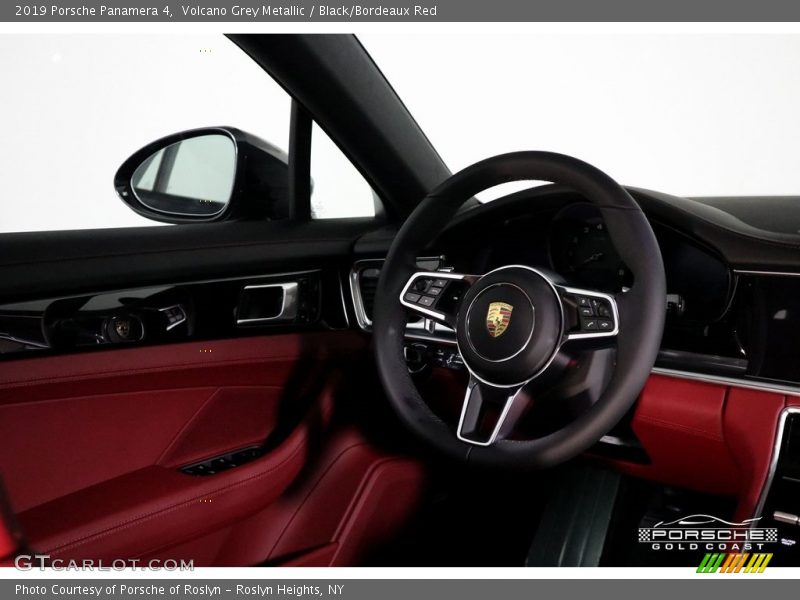 Volcano Grey Metallic / Black/Bordeaux Red 2019 Porsche Panamera 4