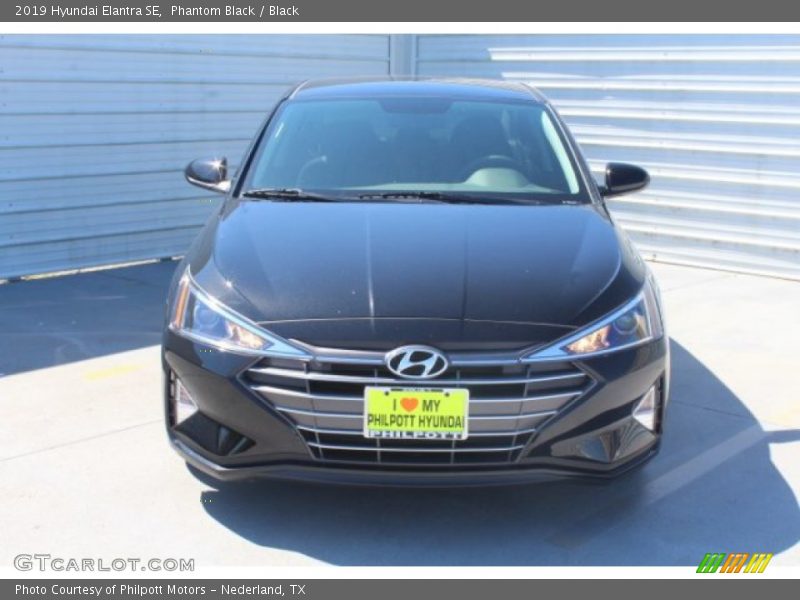 Phantom Black / Black 2019 Hyundai Elantra SE