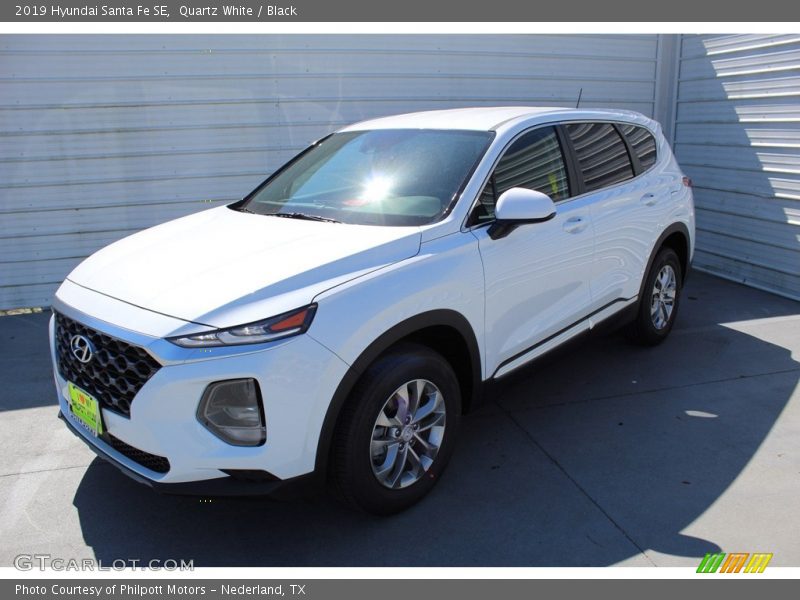 Quartz White / Black 2019 Hyundai Santa Fe SE