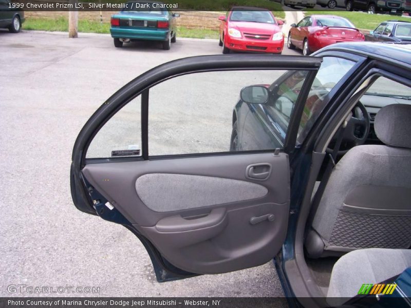 Silver Metallic / Dark Charcoal 1999 Chevrolet Prizm LSi