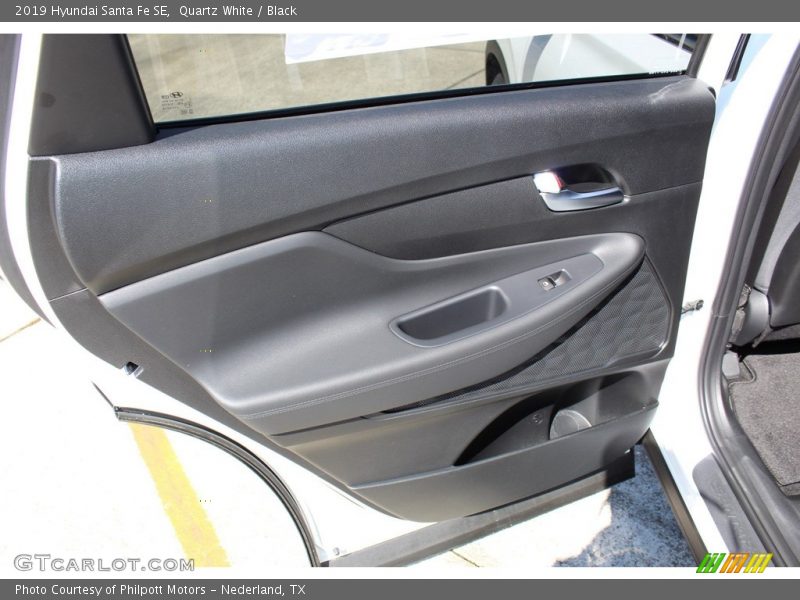 Quartz White / Black 2019 Hyundai Santa Fe SE