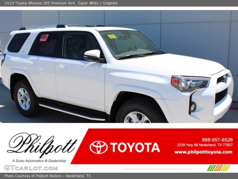 Super White / Graphite 2019 Toyota 4Runner SR5 Premium 4x4