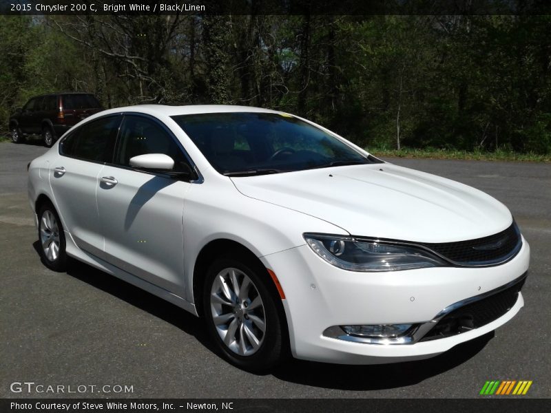 Bright White / Black/Linen 2015 Chrysler 200 C