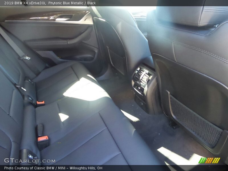 Phytonic Blue Metallic / Black 2019 BMW X4 xDrive30i