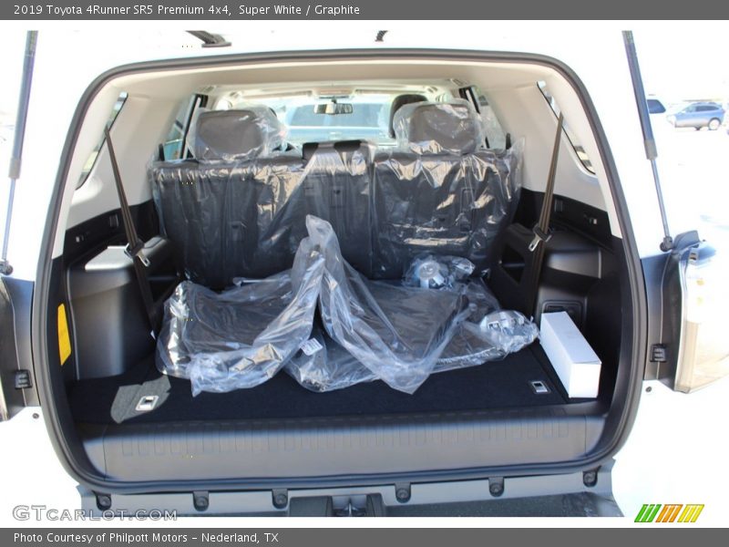 Super White / Graphite 2019 Toyota 4Runner SR5 Premium 4x4