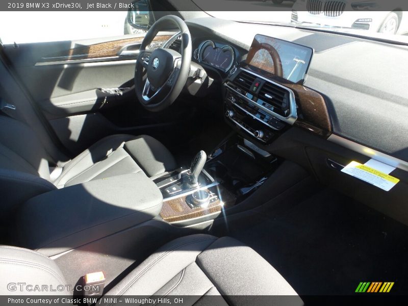 Jet Black / Black 2019 BMW X3 xDrive30i
