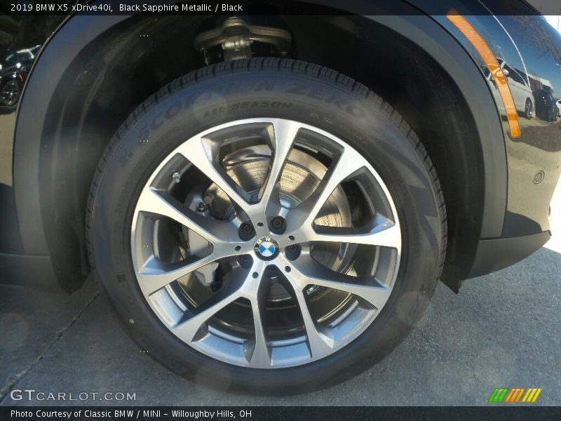 Black Sapphire Metallic / Black 2019 BMW X5 xDrive40i