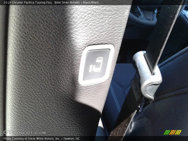 Billet Silver Metallic / Black/Black 2019 Chrysler Pacifica Touring Plus