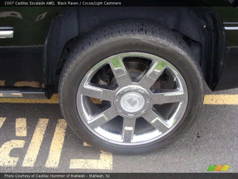 Black Raven / Cocoa/Light Cashmere 2007 Cadillac Escalade AWD