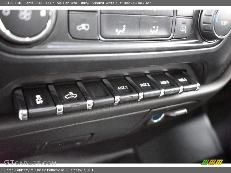 Summit White / Jet Black/­Dark Ash 2019 GMC Sierra 2500HD Double Cab 4WD Utility