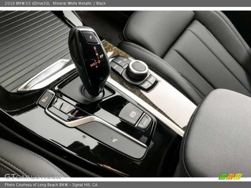 Mineral White Metallic / Black 2019 BMW X3 sDrive30i