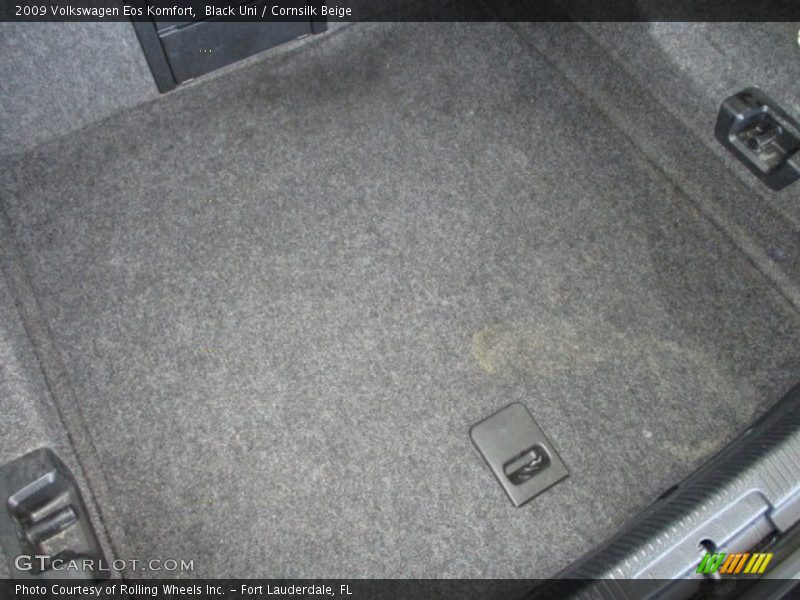 Black Uni / Cornsilk Beige 2009 Volkswagen Eos Komfort