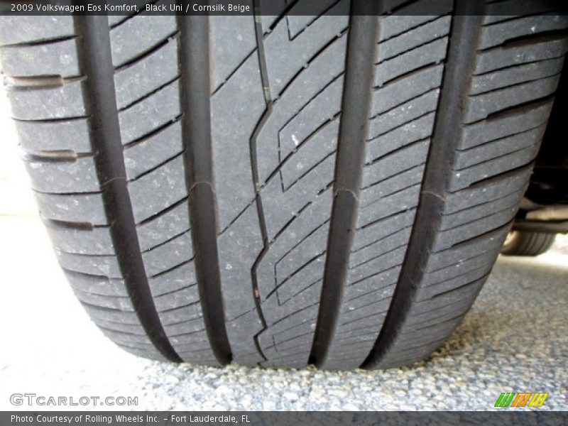Black Uni / Cornsilk Beige 2009 Volkswagen Eos Komfort
