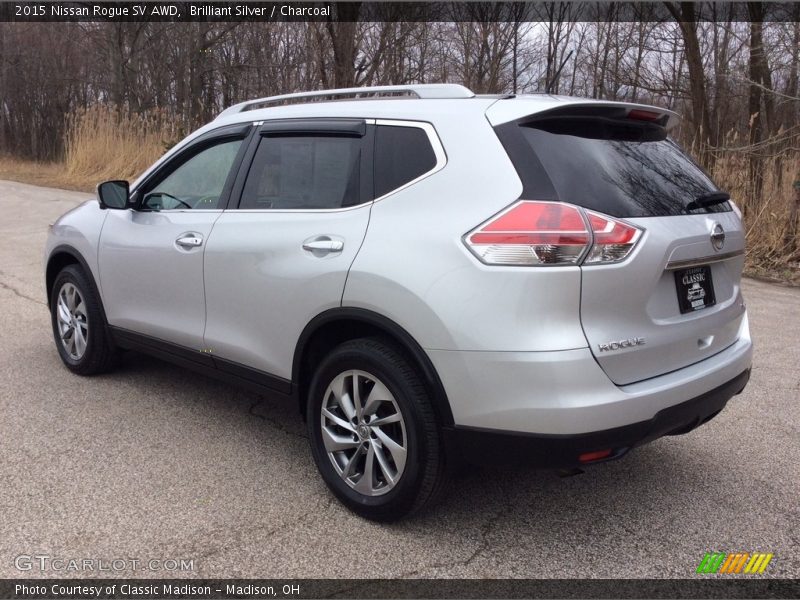 Brilliant Silver / Charcoal 2015 Nissan Rogue SV AWD