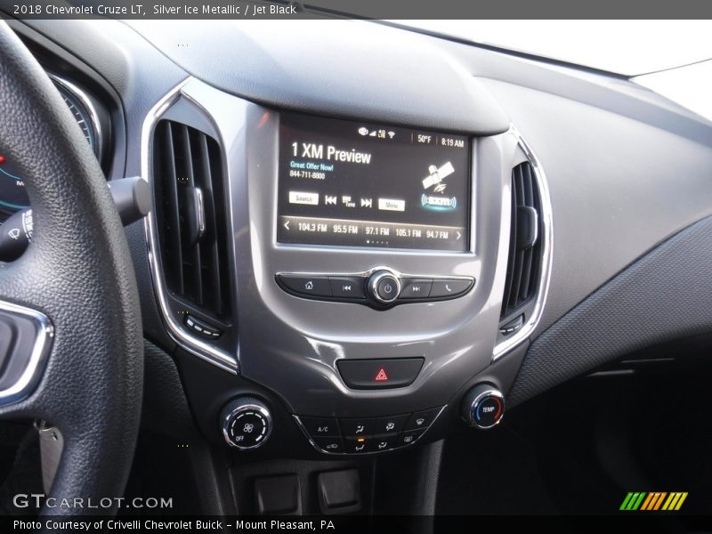 Silver Ice Metallic / Jet Black 2018 Chevrolet Cruze LT