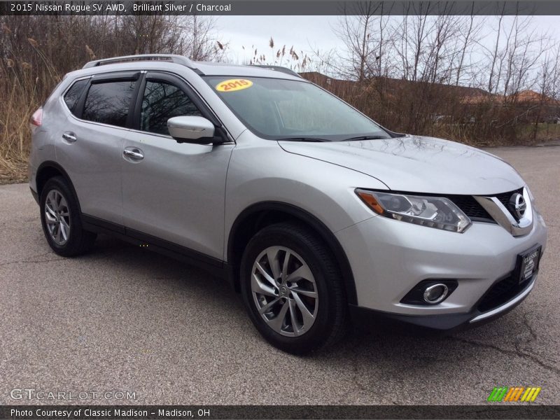 Brilliant Silver / Charcoal 2015 Nissan Rogue SV AWD