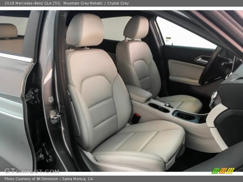 Mountain Grey Metallic / Crystal Grey 2018 Mercedes-Benz GLA 250