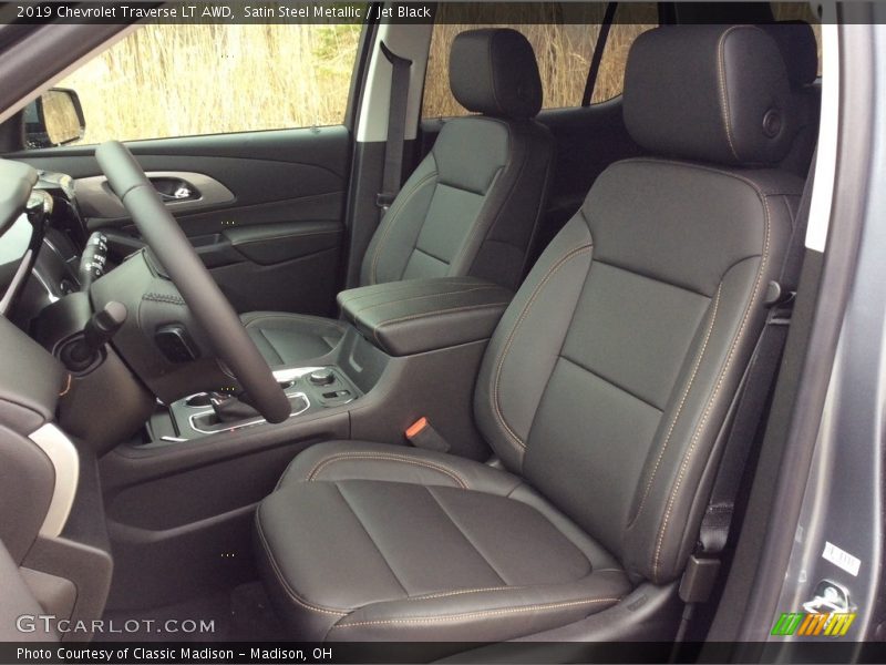 Front Seat of 2019 Traverse LT AWD