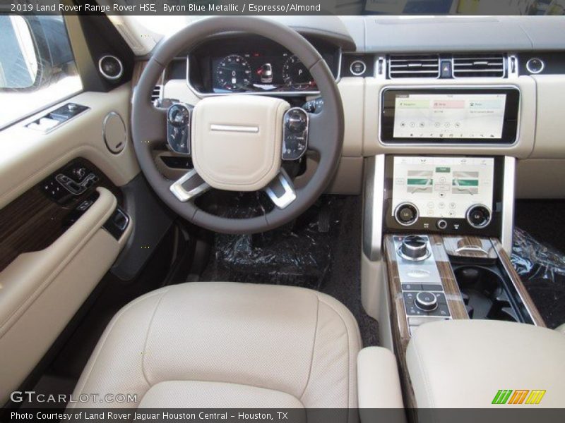 Byron Blue Metallic / Espresso/Almond 2019 Land Rover Range Rover HSE