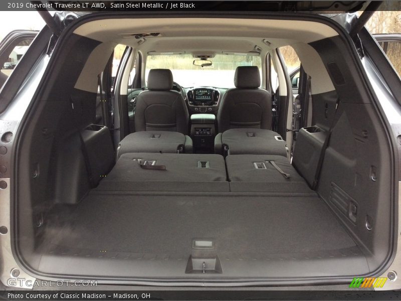  2019 Traverse LT AWD Trunk