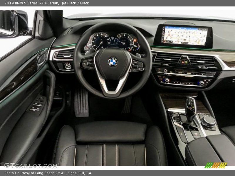 Jet Black / Black 2019 BMW 5 Series 530i Sedan