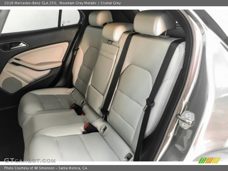 Mountain Grey Metallic / Crystal Grey 2018 Mercedes-Benz GLA 250