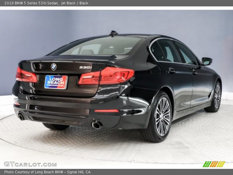 Jet Black / Black 2019 BMW 5 Series 530i Sedan
