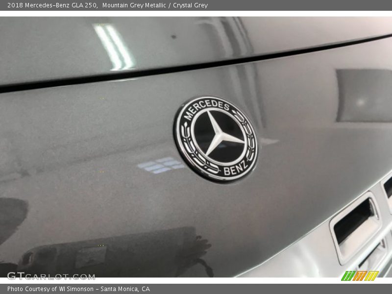 Mountain Grey Metallic / Crystal Grey 2018 Mercedes-Benz GLA 250