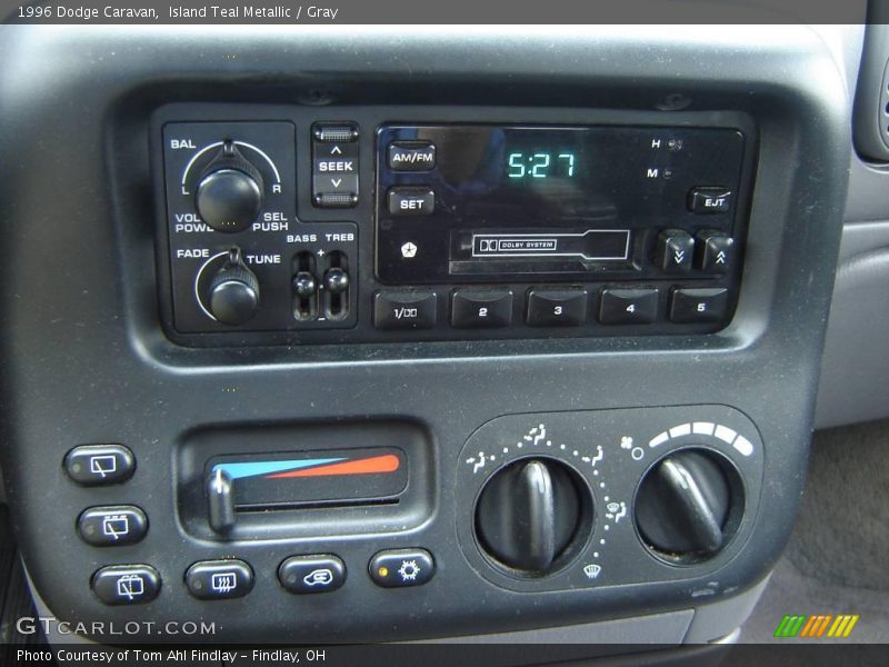 Island Teal Metallic / Gray 1996 Dodge Caravan