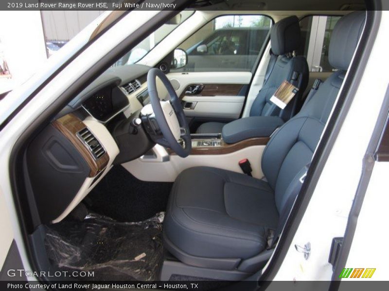Front Seat of 2019 Range Rover HSE