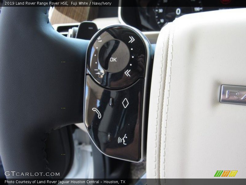  2019 Range Rover HSE Steering Wheel