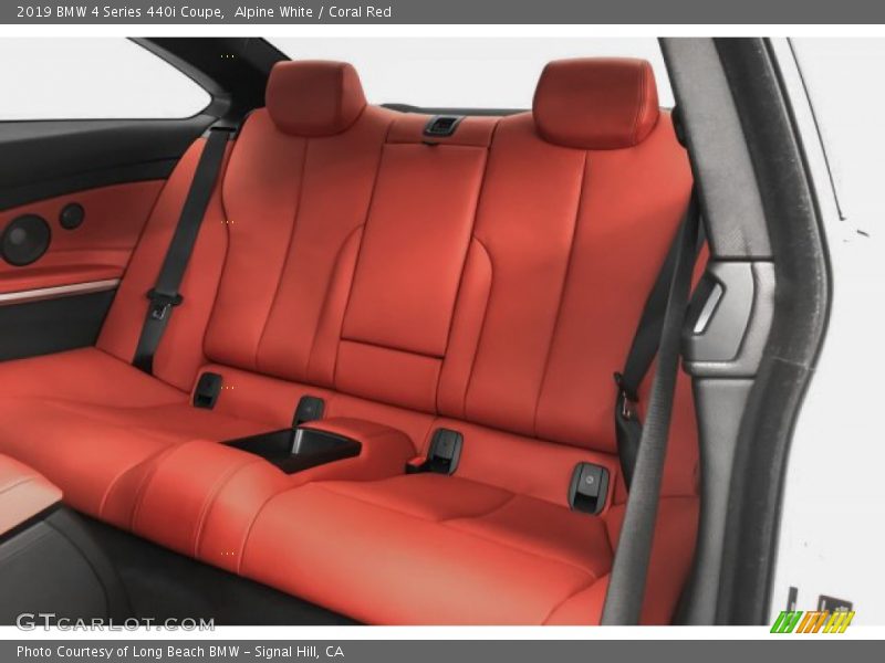 Alpine White / Coral Red 2019 BMW 4 Series 440i Coupe
