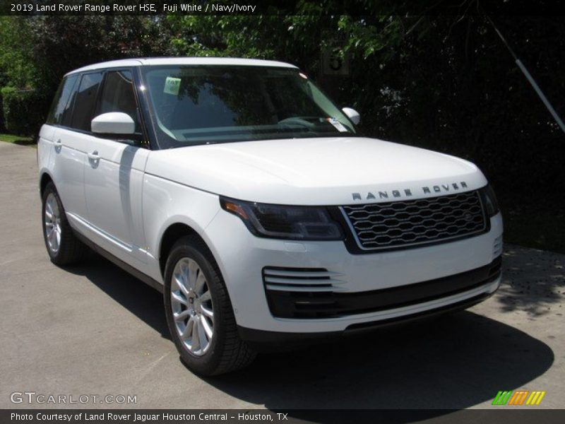 Fuji White / Navy/Ivory 2019 Land Rover Range Rover HSE