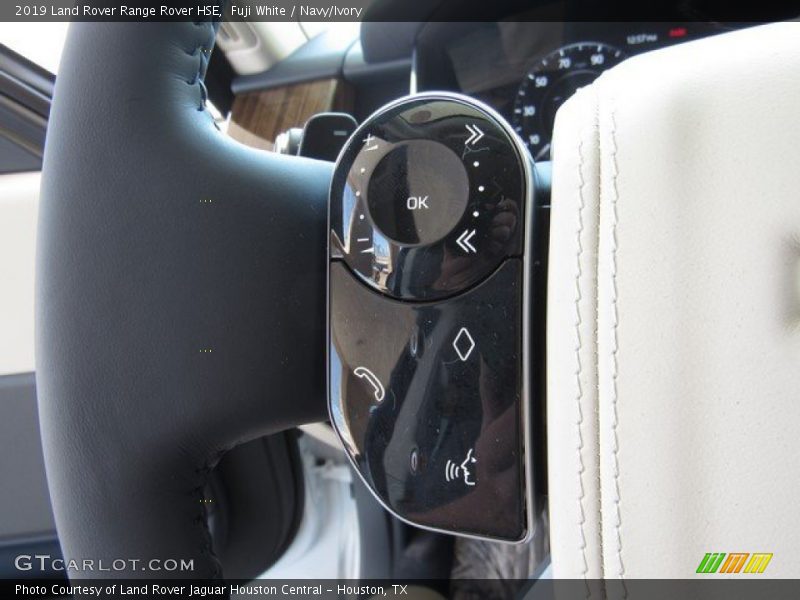  2019 Range Rover HSE Steering Wheel