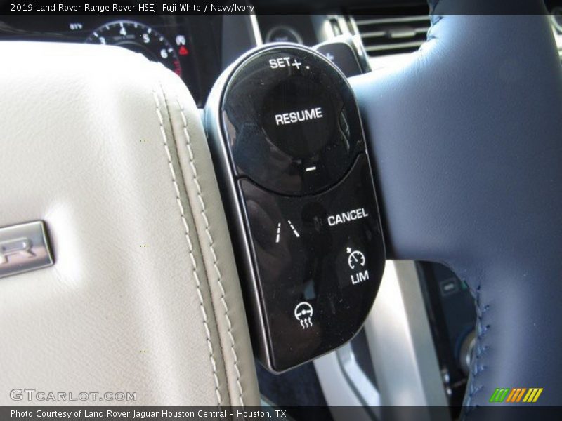  2019 Range Rover HSE Steering Wheel