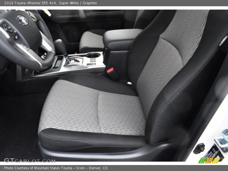 Super White / Graphite 2019 Toyota 4Runner SR5 4x4