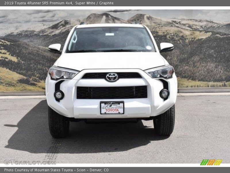 Super White / Graphite 2019 Toyota 4Runner SR5 Premium 4x4