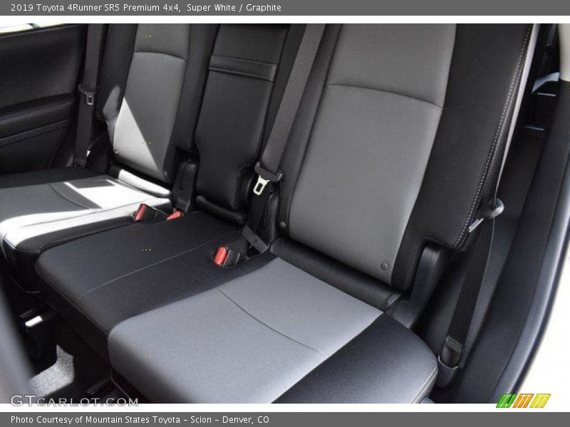 Super White / Graphite 2019 Toyota 4Runner SR5 Premium 4x4