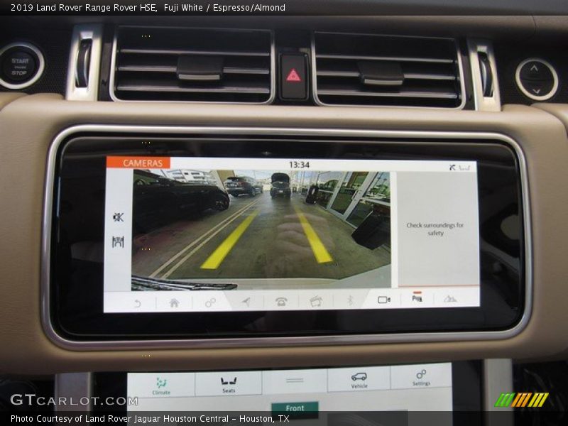 Fuji White / Espresso/Almond 2019 Land Rover Range Rover HSE