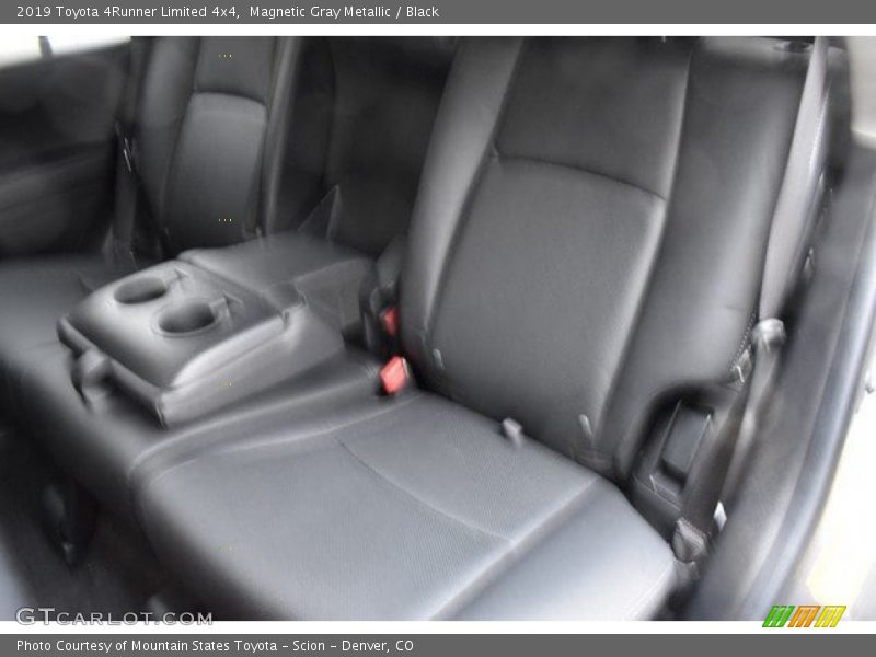 Magnetic Gray Metallic / Black 2019 Toyota 4Runner Limited 4x4