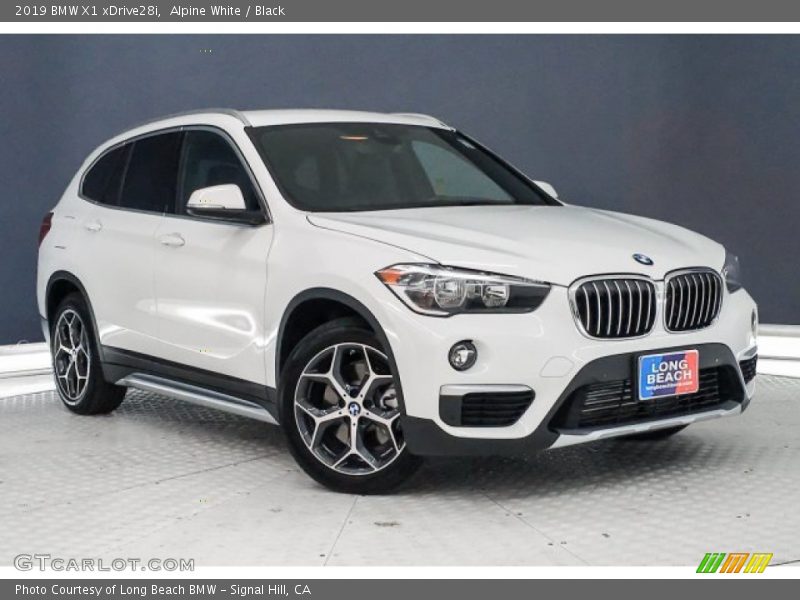 Alpine White / Black 2019 BMW X1 xDrive28i