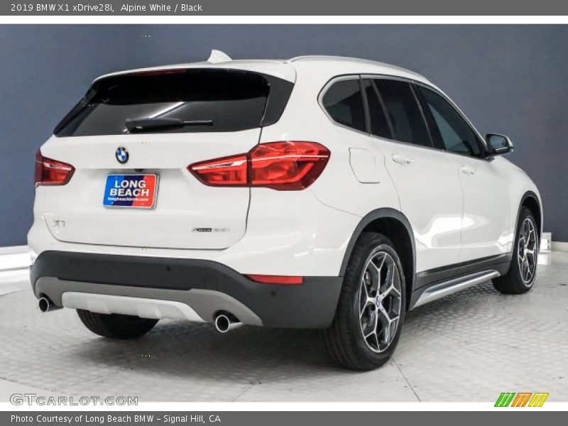 Alpine White / Black 2019 BMW X1 xDrive28i